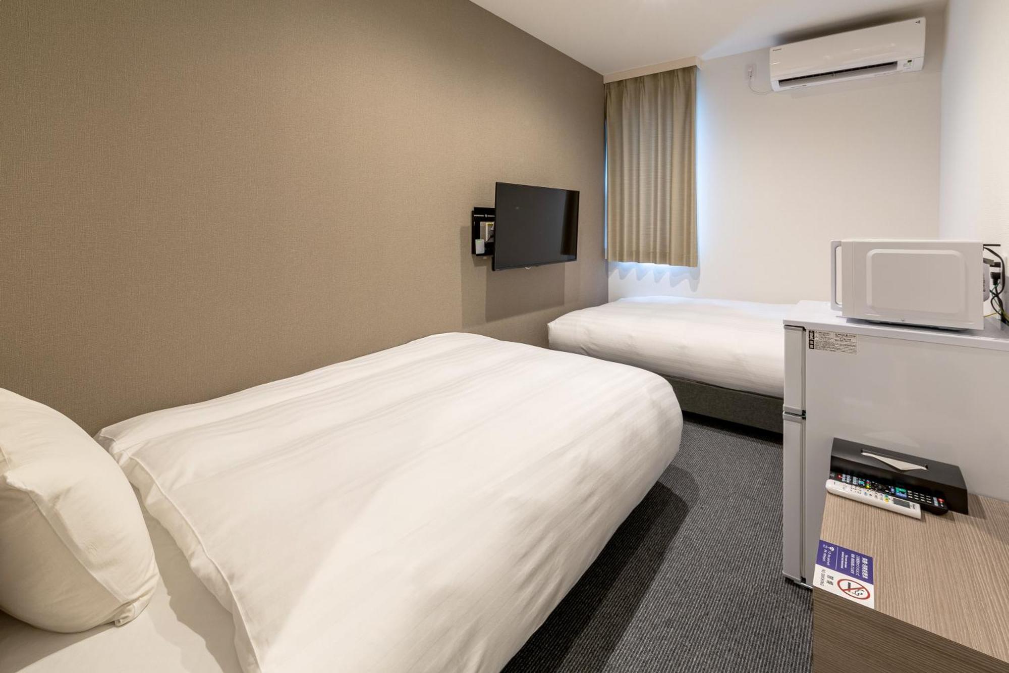 Hotel R9 The Yard Koka Eksteriør bilde